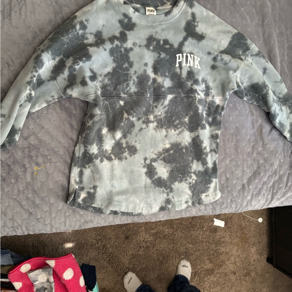 PINK Victoria's Secret Black and Gray Tie-Dye Sweatshirt